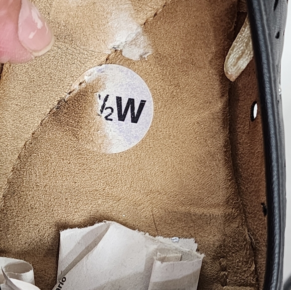 Black Ballet Flats with Bow Detail - Picture 7 of 7